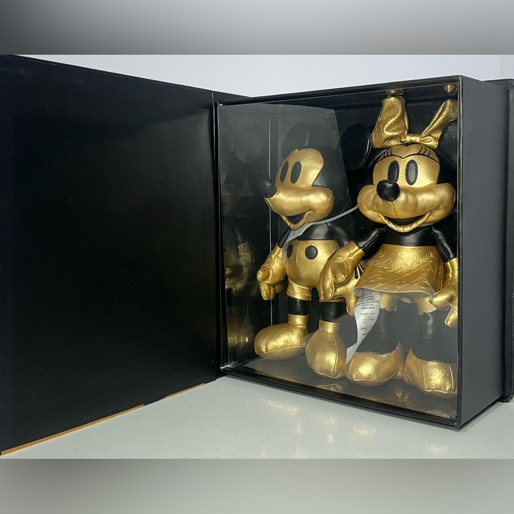 Disney 50th Anniversary Gold Luxe Mickey and Minnie Plush Limited Release - Picture 5 of 10